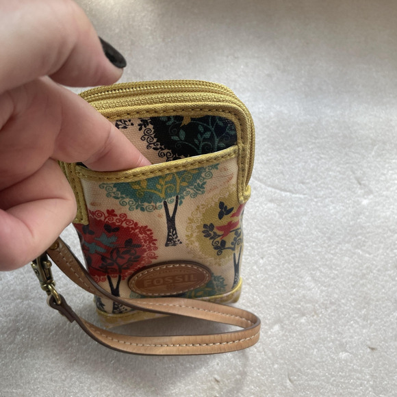 Fossil Wristlet Wallet Women Multicolor Tree Bird Print Coated Zip Case Pocket - Picture 4 of 8